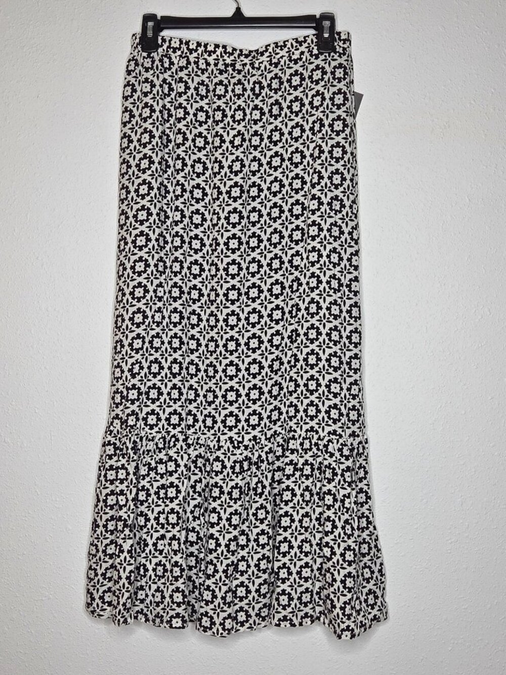 Vince Camuto Ruffle Bottom MIDI Skirt - Summer Swirl